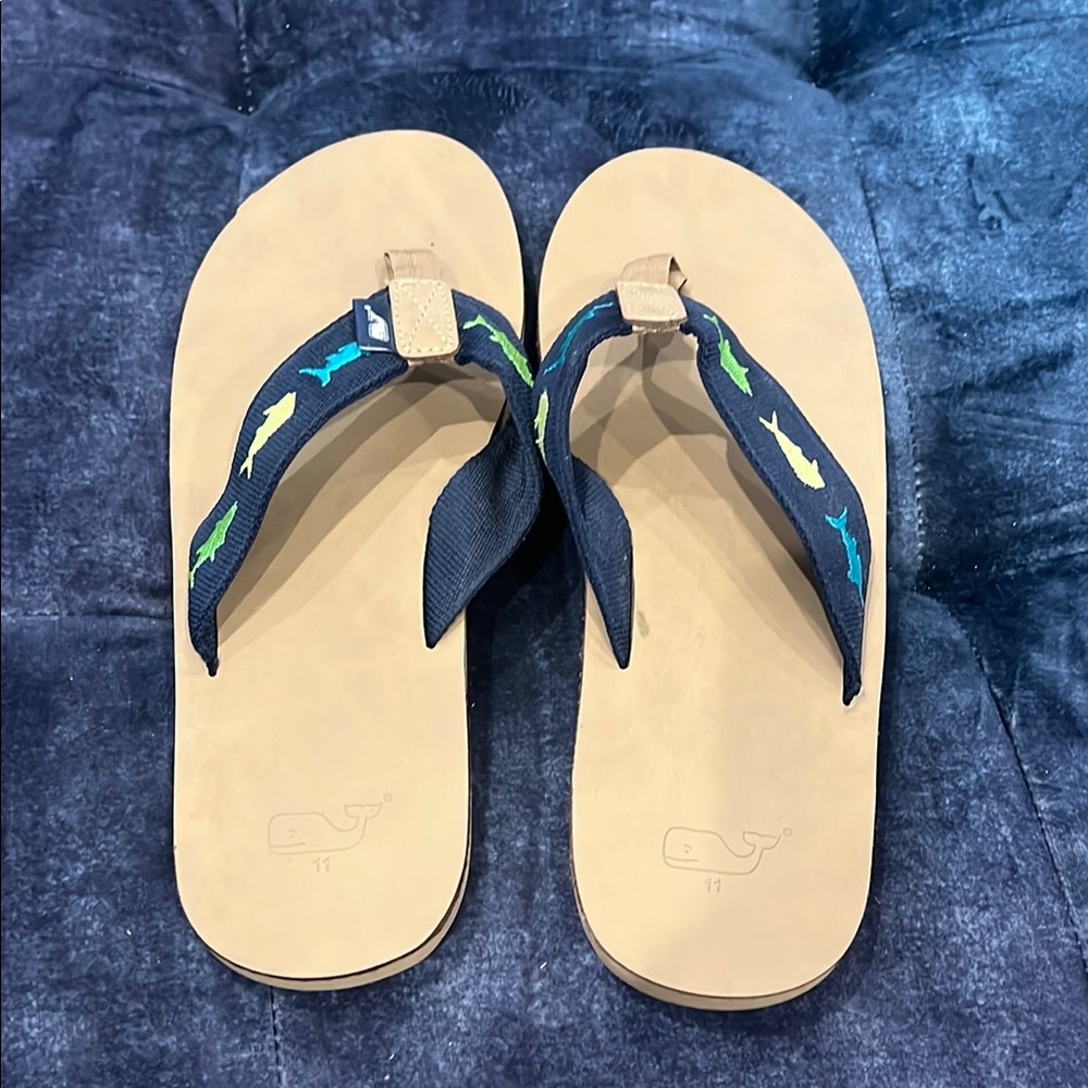 Vineyard Vinex Navy and Tan Flip Flops with Whale Design